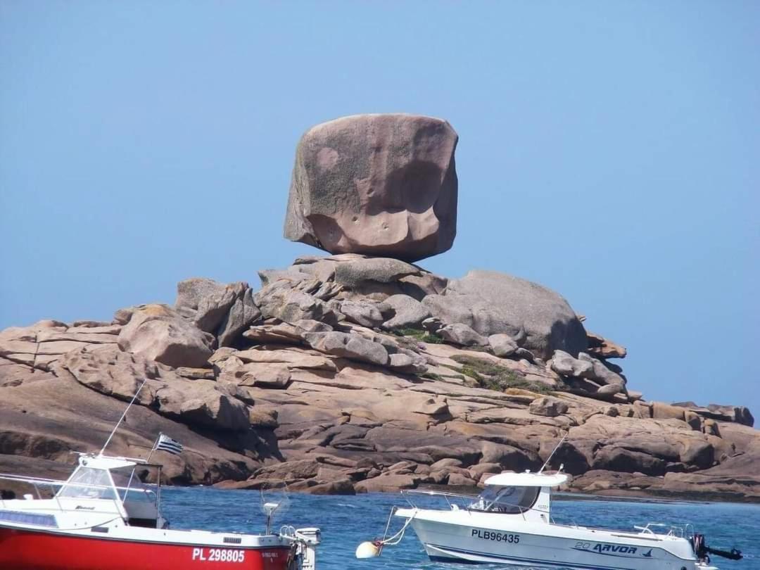 Studio Expose Plein Sud Vu Sur Le Port De Plaisance Perros-Guirec Exterior photo